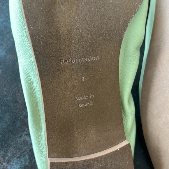 REFORMATION BETTIE RUCHED BALLET FLAT SIZE 8 - Picture 6 of 8